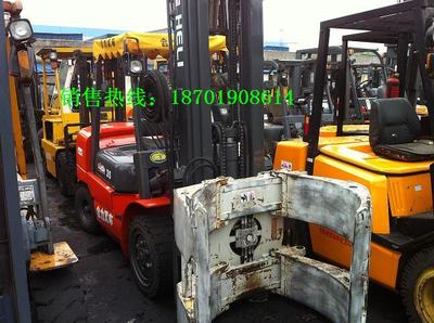 常州TCM二手叉車轉讓與蘇州豐田二手叉車銷售 助力港口貨物裝卸搬運